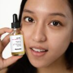 Minimalist 10% AHA BHA Exfoliating Serum For Beginners, AHAs (Lactic Acid & Glycolic Acid) & BHA (Salicylic Acid) Serum, 30ml - Image 3